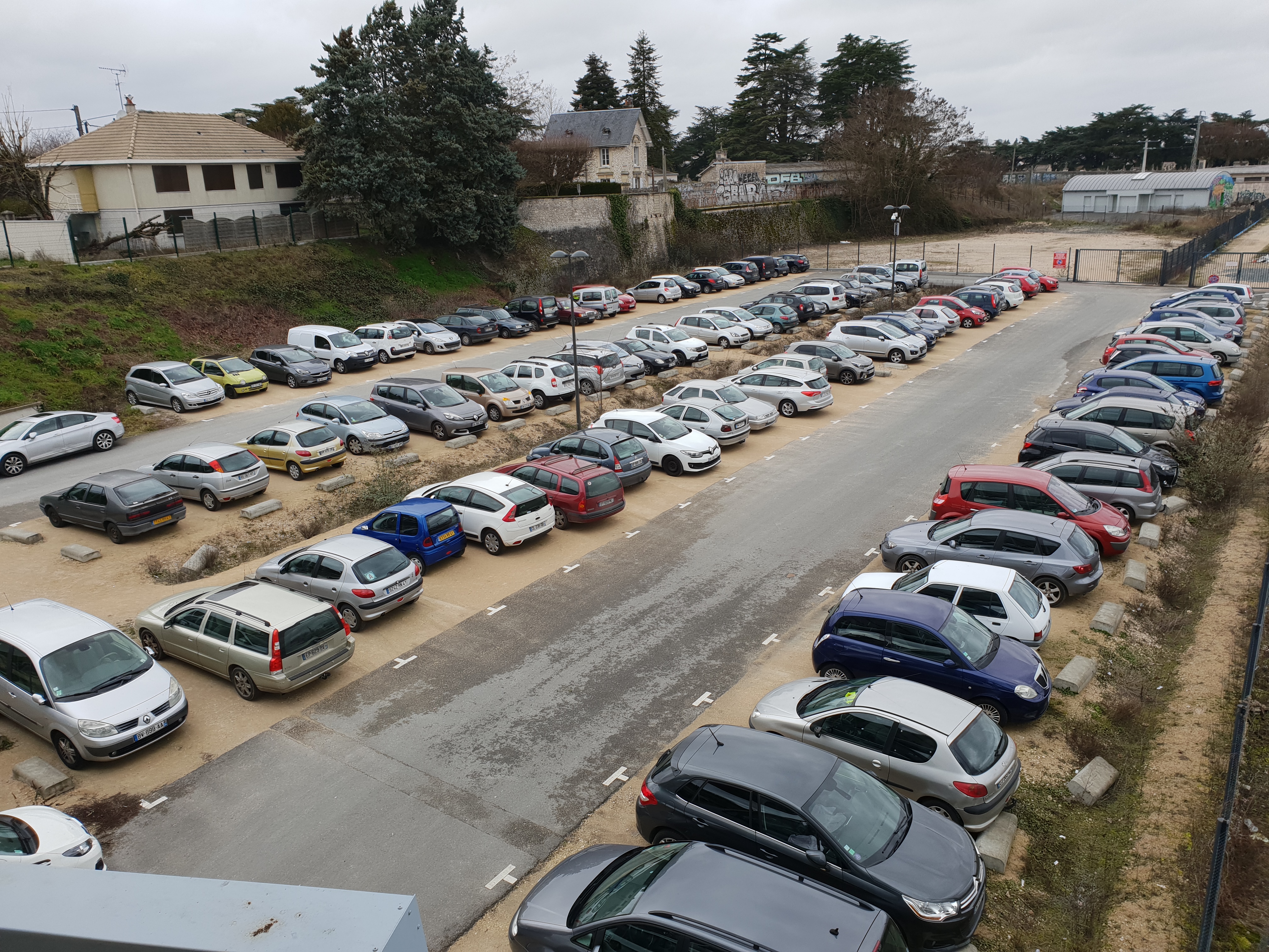 Parking gare Blois
